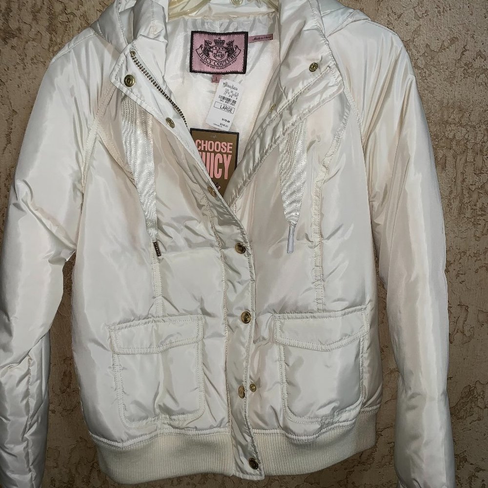 Juicy Couture NWT Puffer Jacket size L